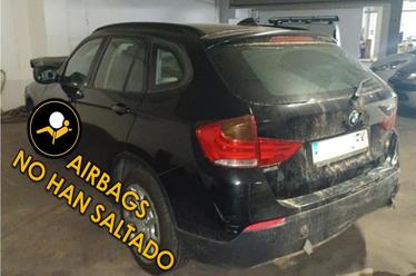 Compra y venta de coches rotos.