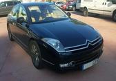 Compra y venta de coches rotos.