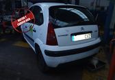 Compra y venta de coches rotos.