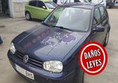 Compra y venta de coches siniestrados.