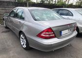 Compra y venta de coches rotos.