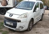 Compra y venta de coches rotos.