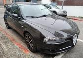 Compra y venta de coches rotos.