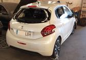 Compra y venta de coches rotos.