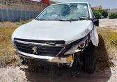 Compra y venta de coches rotos.