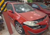 Compra y venta de coches rotos.