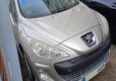 Compra y venta de coches rotos.