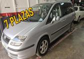 Compra y venta de coches rotos.