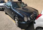 Compra y venta de coches rotos.