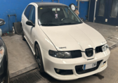 Compra y venta de coches rotos.