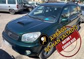 Compra y venta de coches rotos.