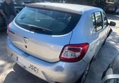 Compra y venta de coches rotos.