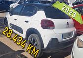 Compra y venta de coches rotos.