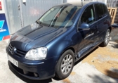 Compra y venta de coches rotos.