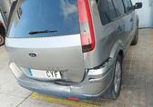 Compra y venta de coches rotos.