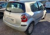 Compra y venta de coches rotos.