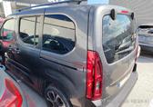 Compra y venta de coches rotos.