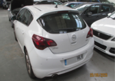 Compra y venta de coches rotos.