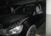 Compra y venta de coches rotos.