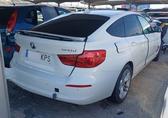 Compra y venta de coches rotos.