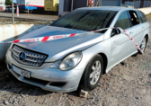 Compra y venta de coches rotos.
