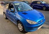 Compra y venta de coches rotos.