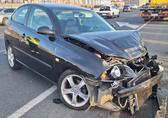 Compra y venta de coches rotos.