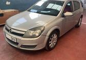 OPEL ASTRA accidentado en venta.