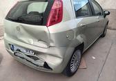 Compra y venta de coches rotos.