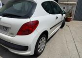 Compra y venta de coches rotos.