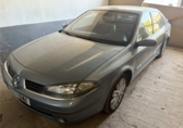 Compra y venta de coches rotos.