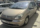 Compra y venta de coches rotos.