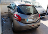 Compra y venta de coches rotos.