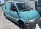 Compra y venta de coches rotos.