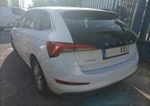Compra y venta de coches rotos.