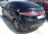 Compra y venta de coches rotos.