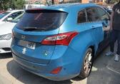 Compra y venta de coches rotos.