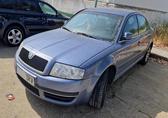 Compra y venta de coches rotos.