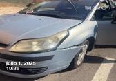 Compra y venta de coches rotos.