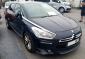 Compra y venta de coches rotos.
