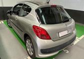 Compra y venta de coches rotos.