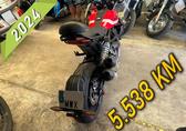Compra y venta de coches rotos.