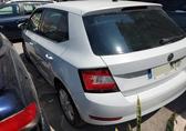 Compra y venta de coches rotos.
