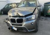 Compra y venta de coches rotos.