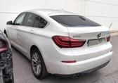 Compra y venta de coches rotos.