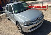 Compra y venta de coches rotos.