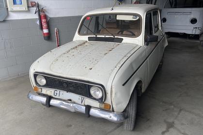 Compra y venta de coches rotos.