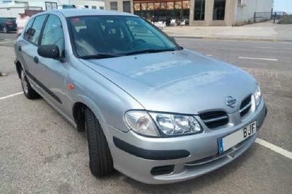 Compra y venta de coches rotos.