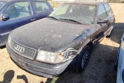 Compra y venta de coches rotos.