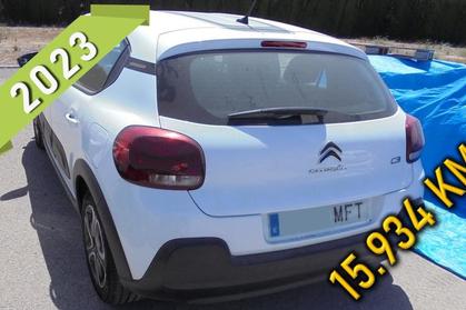 Compra y venta de coches rotos.